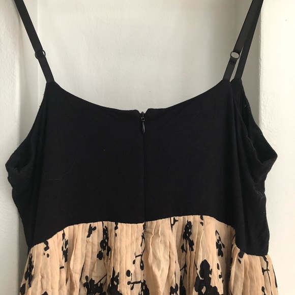 Crepe mid length dress - Picture 2 of 4